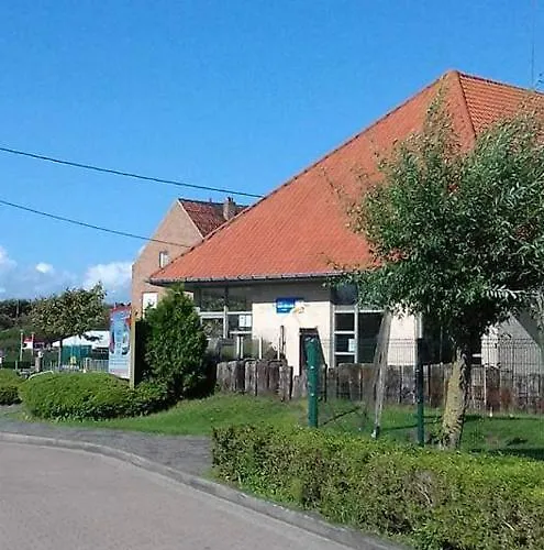 Hébergement de vacances Stacaravan 4pers In Met Eigen Tuintje 2449 Bredene